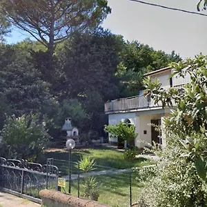 La Casina Di Laura , Castell'Anselmo Italia