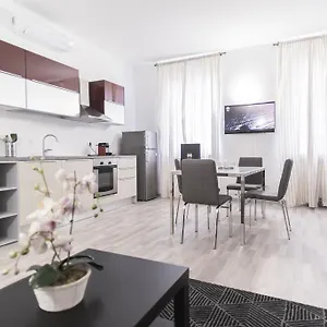 Appartement Hemeras Boutique Homes - City Center Design Flats, Milan