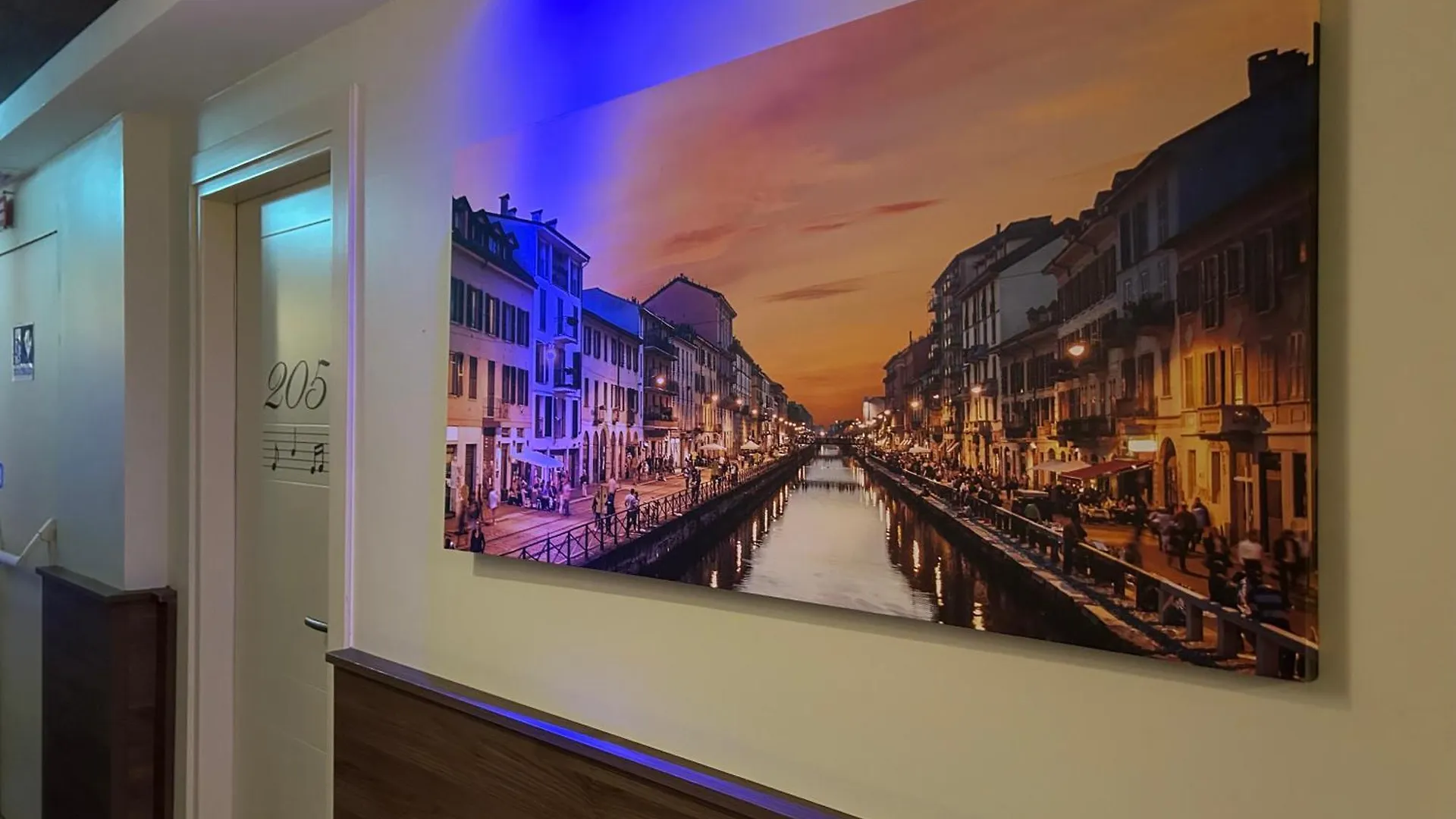 Hotel Stradivari Milan Italy